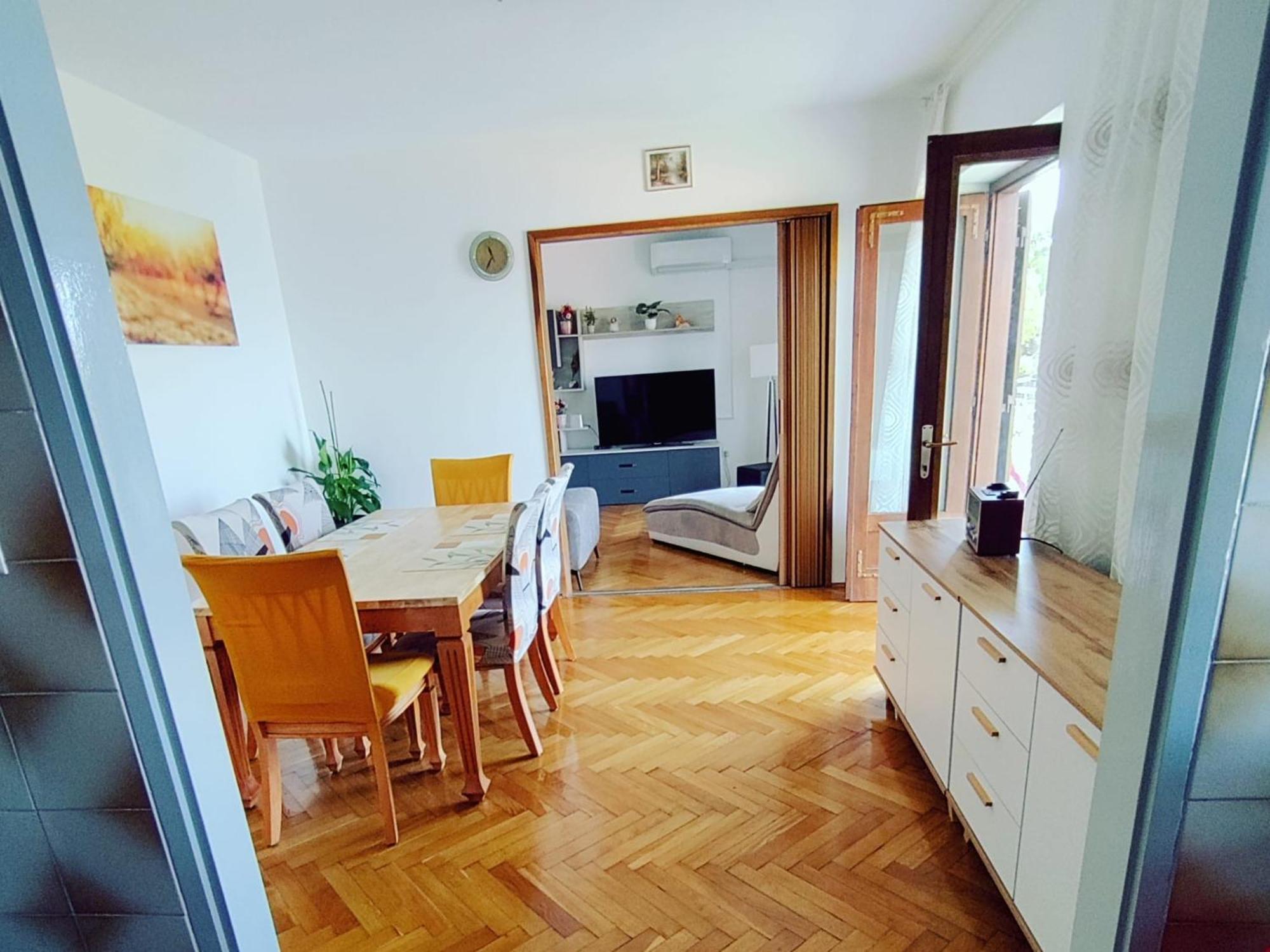 Apartment Mlija Omiš Zewnętrze zdjęcie